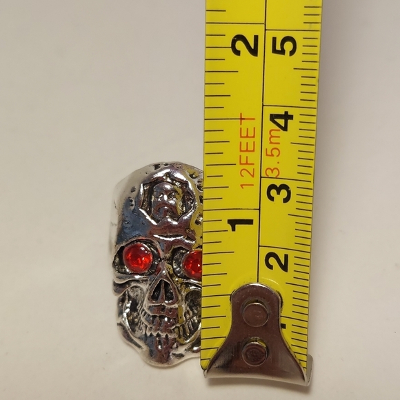 Skull Ring Silver Tone Red Rhinestone Eyes Size 10 Gothic Punk Biker Jewelry - Picture 9 of 10